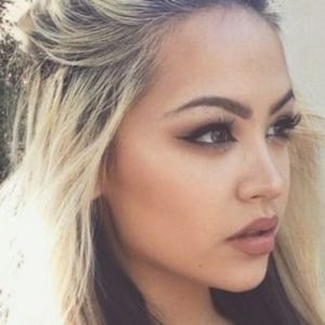 Meet your Posher, Tran